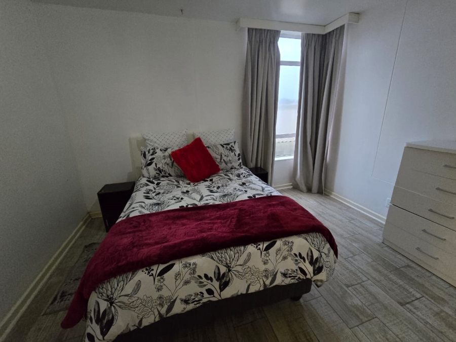 To Let 2 Bedroom Property for Rent in Summerstrand Eastern Cape